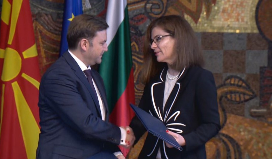 Външните министри на България и Северна Македония подписаха двустранния протокол